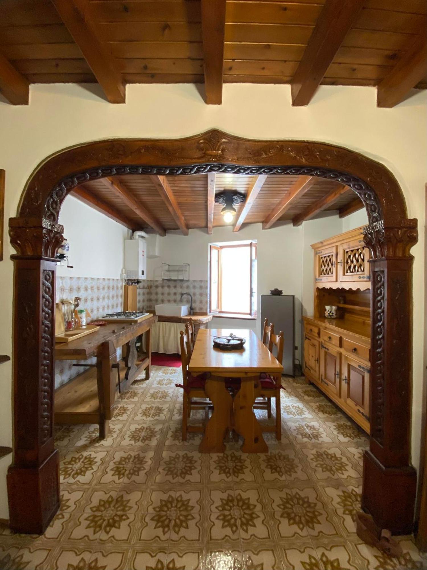 Вилла Casa Nel Centro Storico Di Борно Экстерьер фото