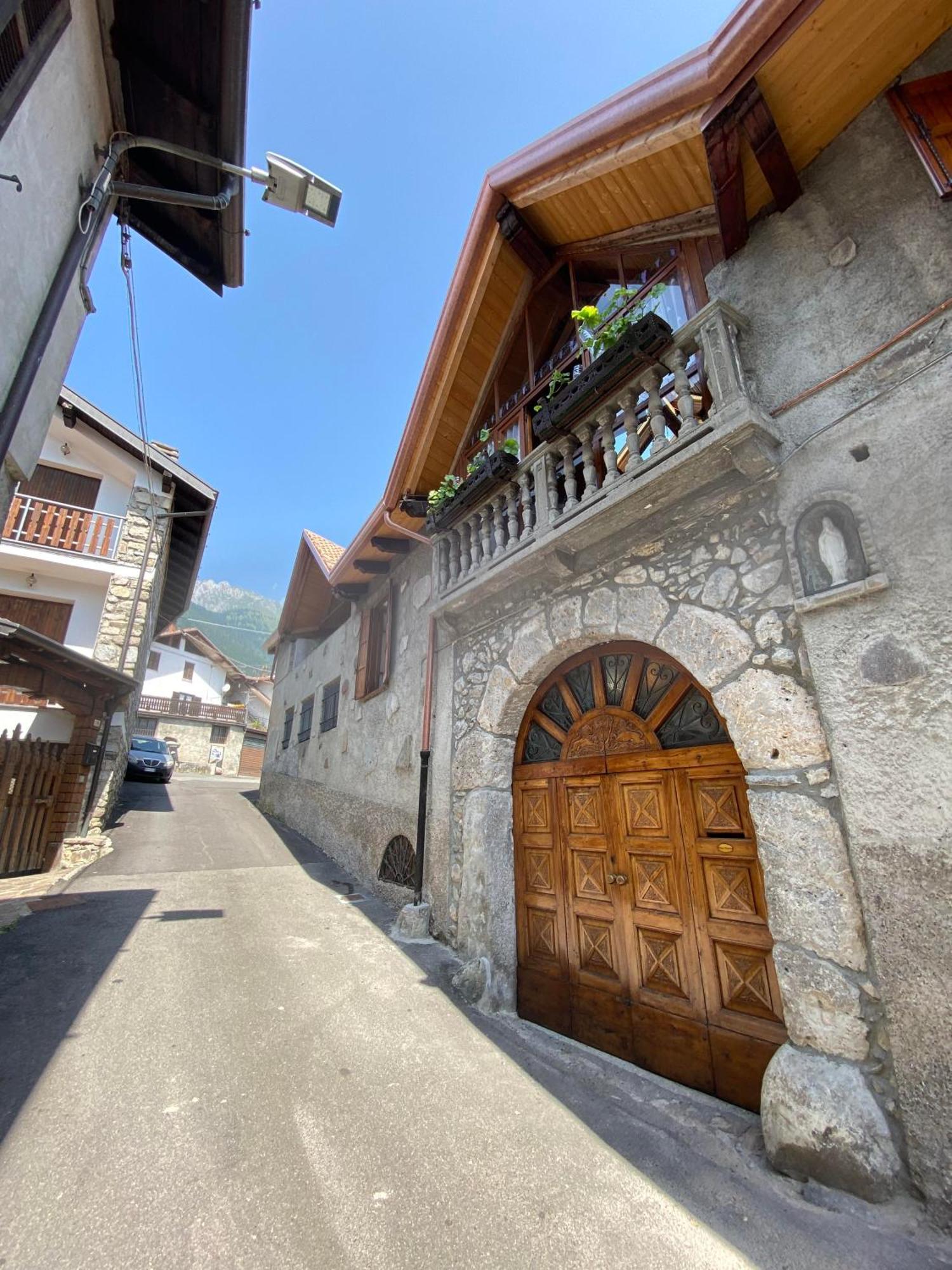 Вилла Casa Nel Centro Storico Di Борно Экстерьер фото